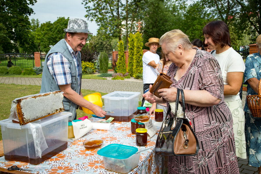 Мядовы кірмаш Маладзечна