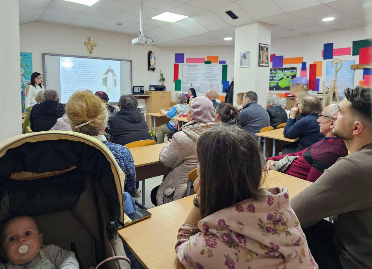 30.11.2024 Caritas07