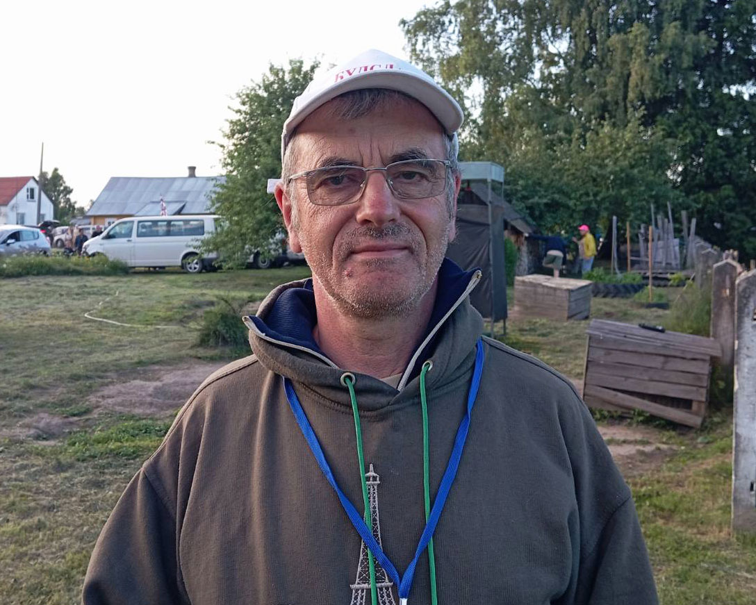 Uri Savateev