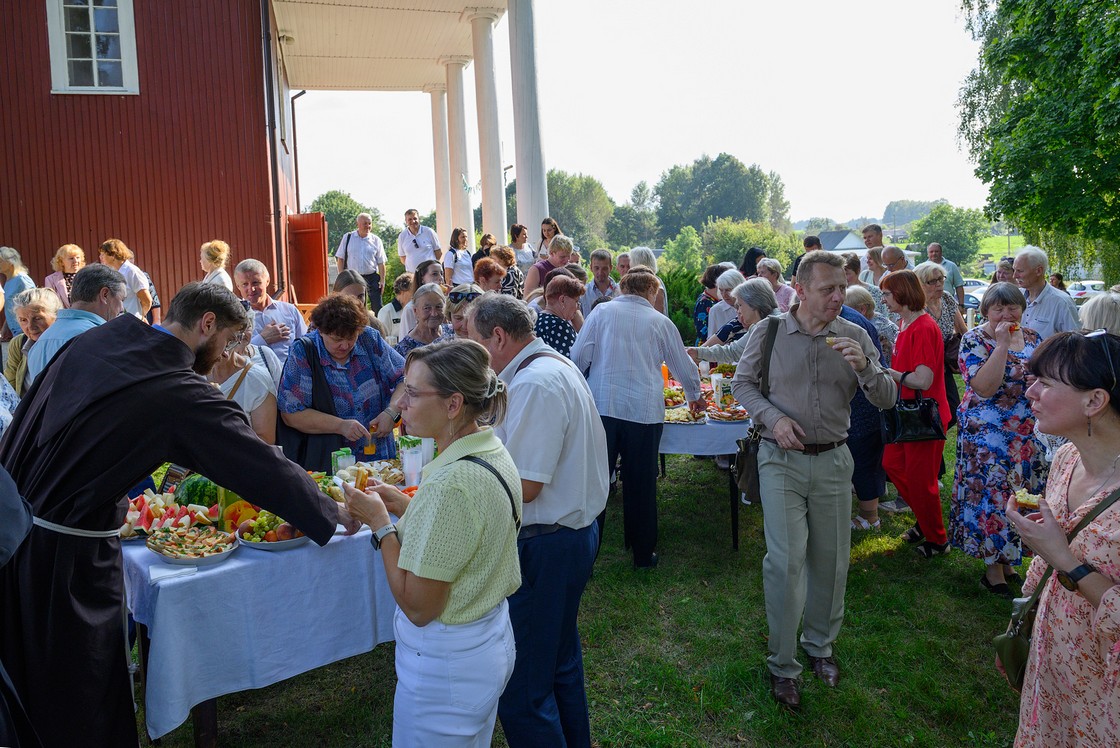 08 09 2025 houhlava081