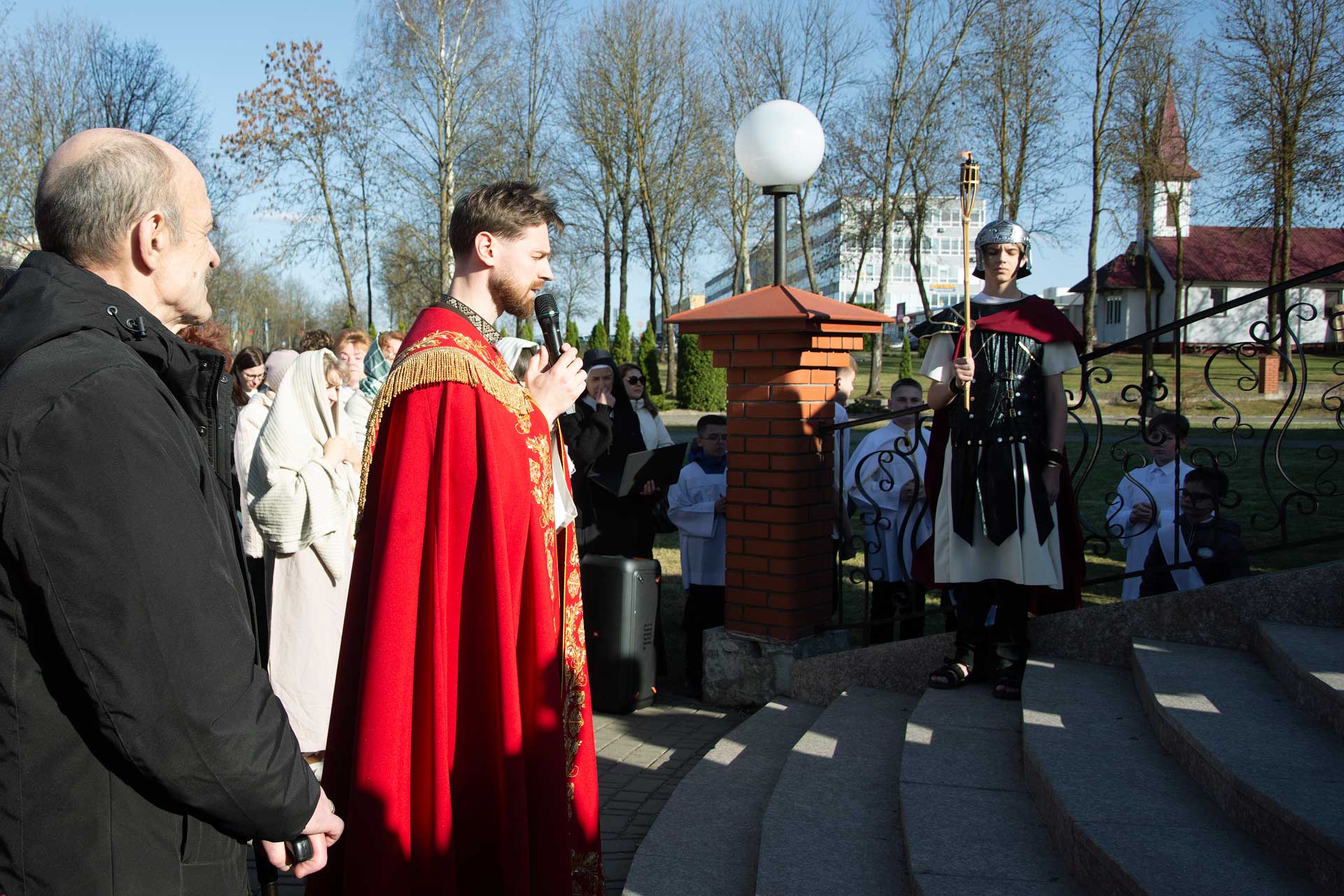 04_04_2026_tryduum2002