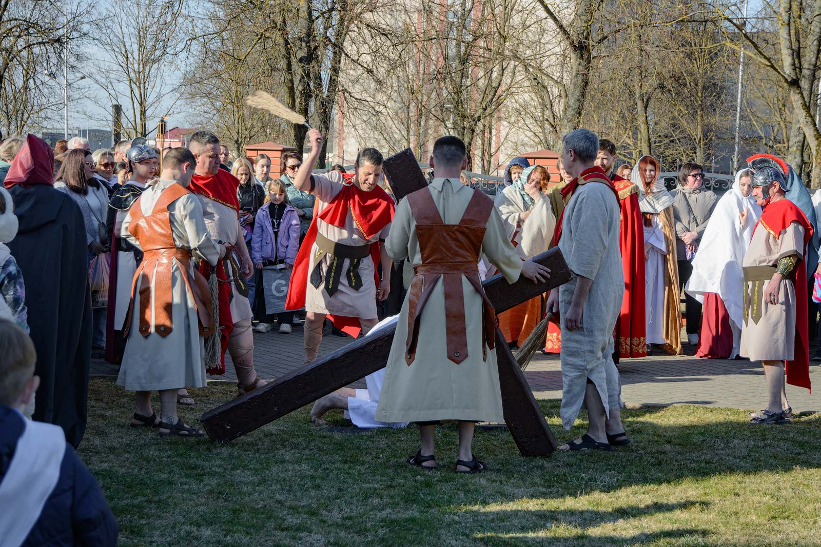 04_04_2026_tryduum2010