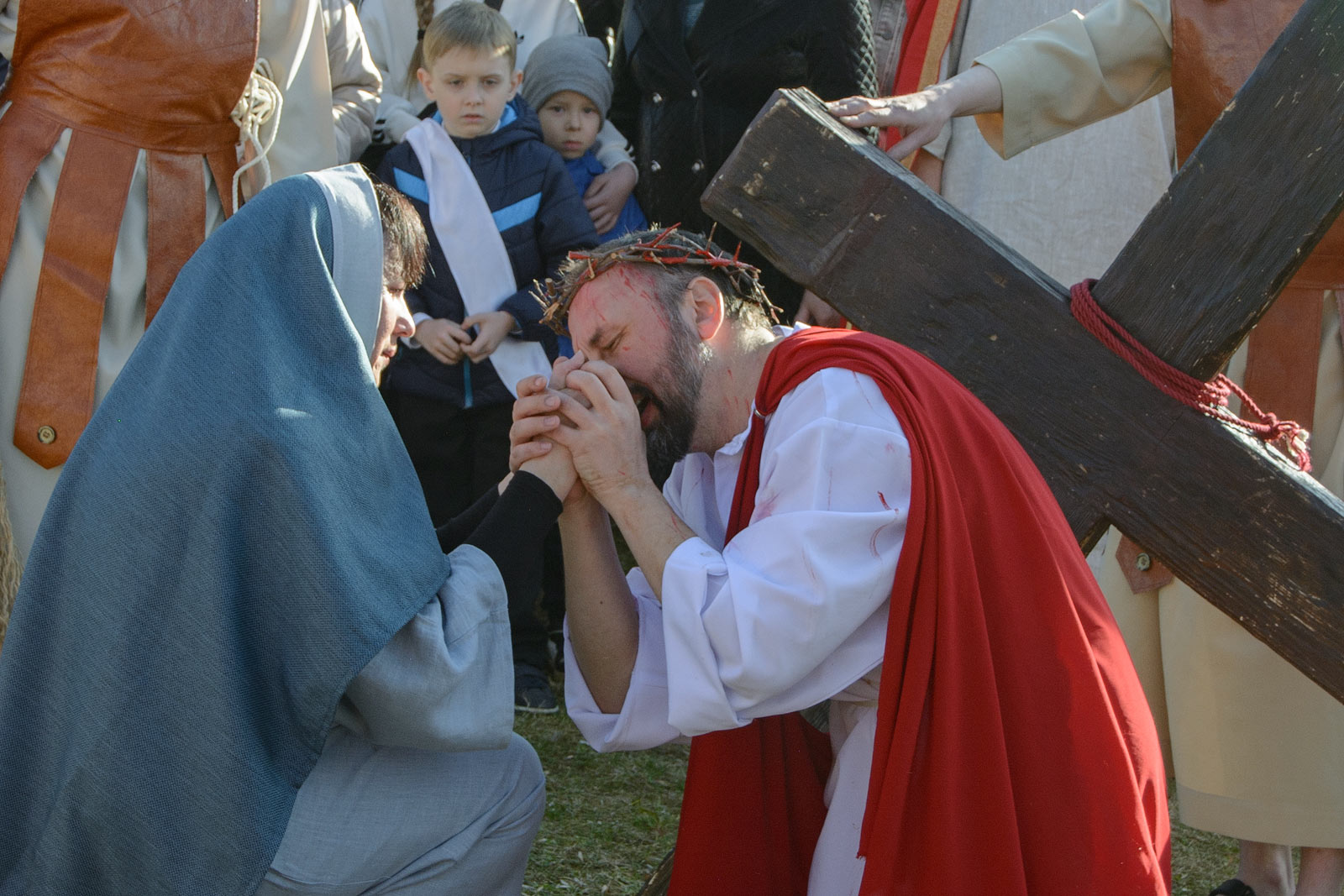 04_04_2026_tryduum2042