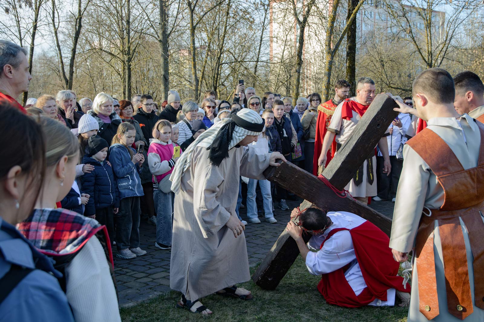 04_04_2026_tryduum2047