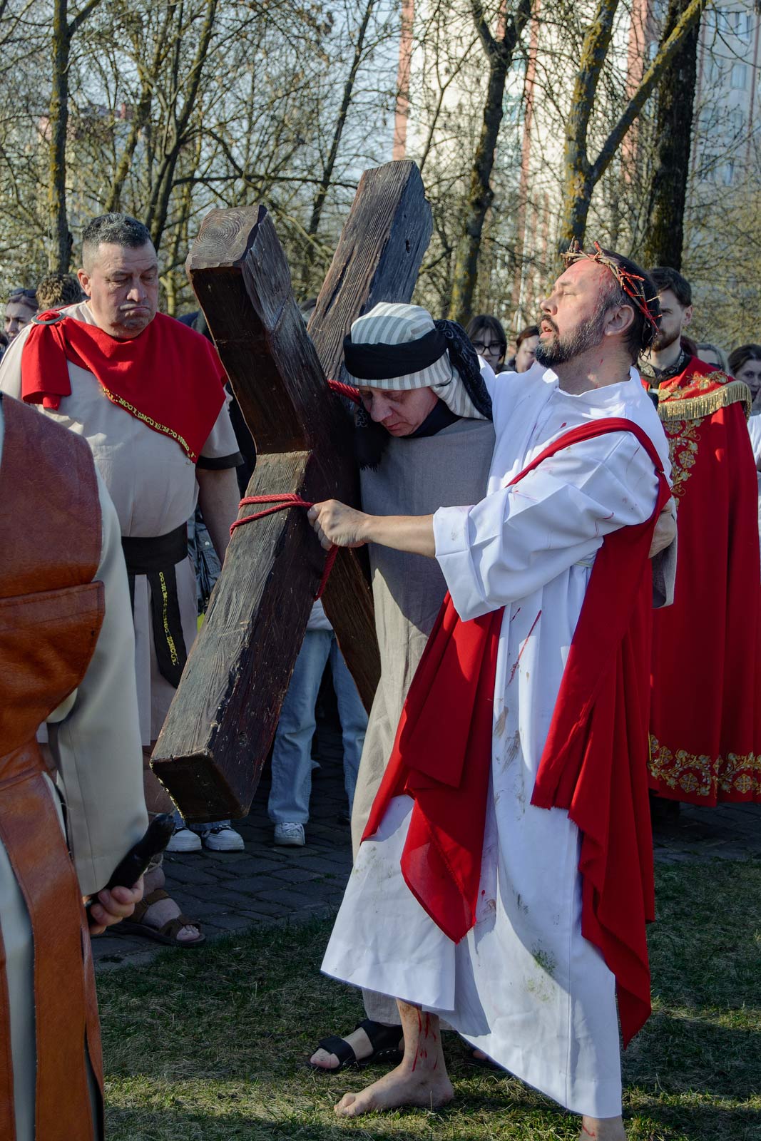 04_04_2026_tryduum2050